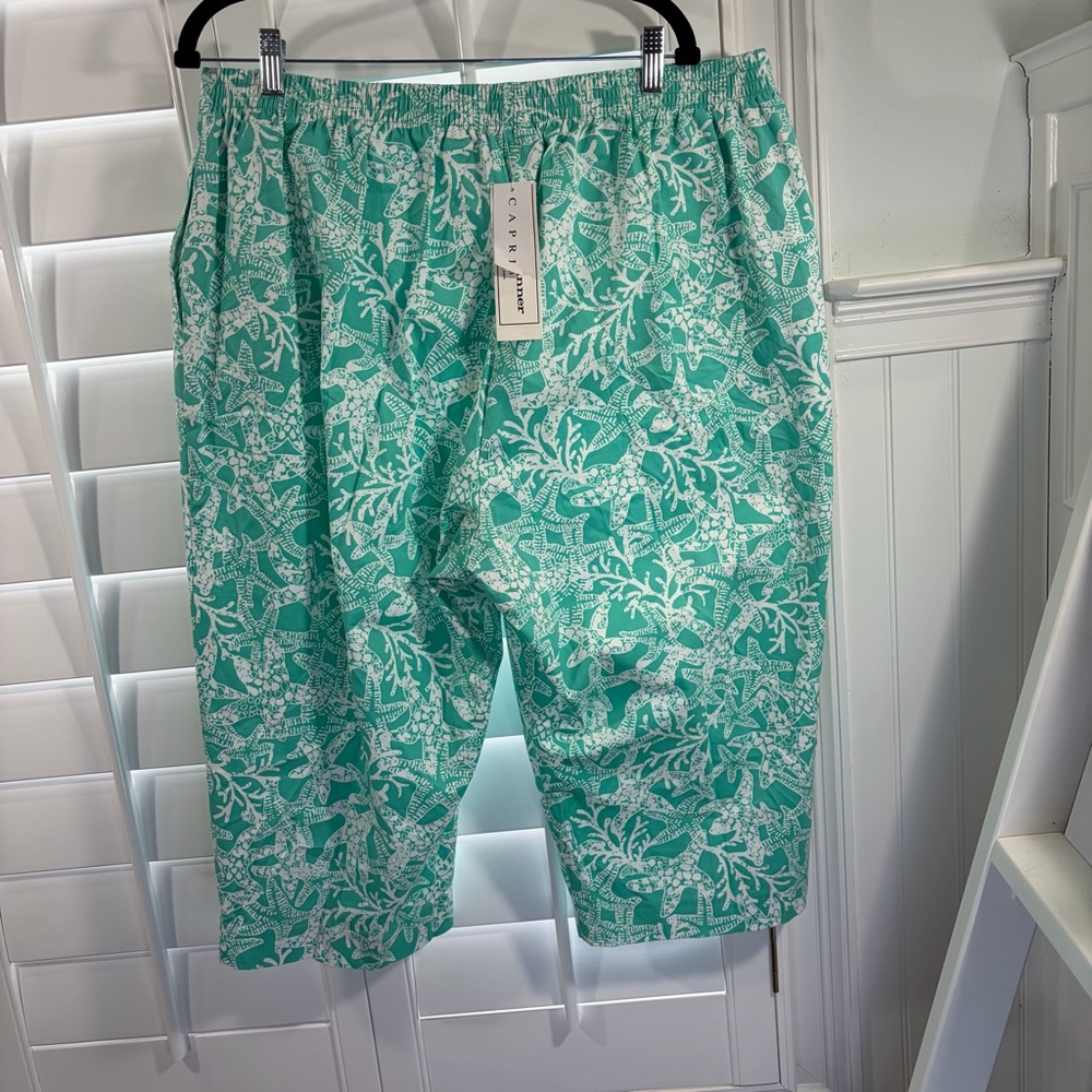 NWT Alfred Dunner Acapulco Capri Pants - Picture 2 of 6